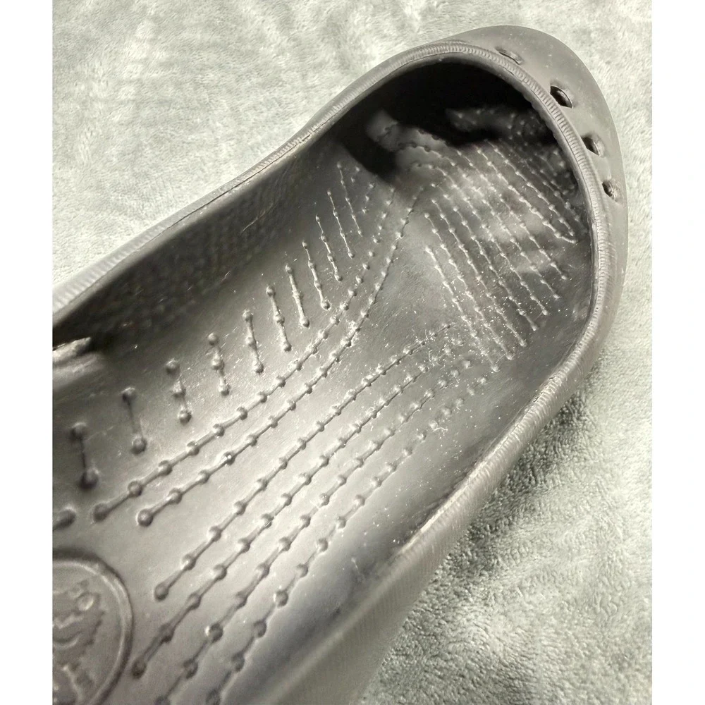 CROCS title kadee